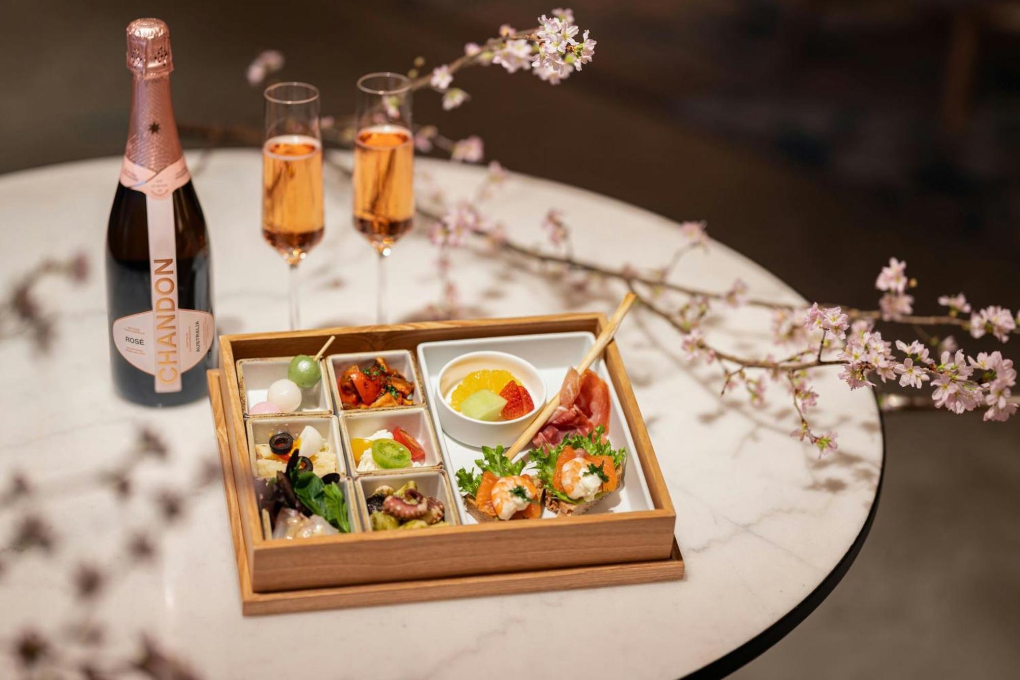 Courtyard By Marriott Nagoya Hotel Kültér fotó